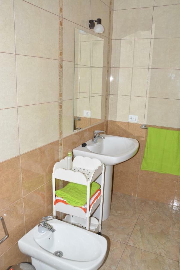 Apartamento Zona Rural غيمار المظهر الخارجي الصورة